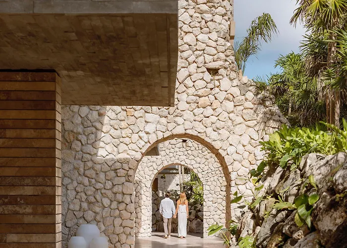 Hotel La Casa De La Playa By Xcaret (adults Only) Los Dos Compadres